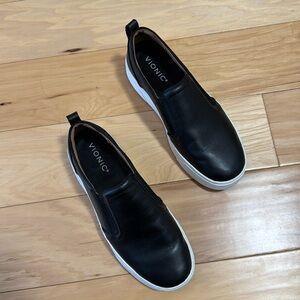 Vionic Kimmie Slip On Sneaker